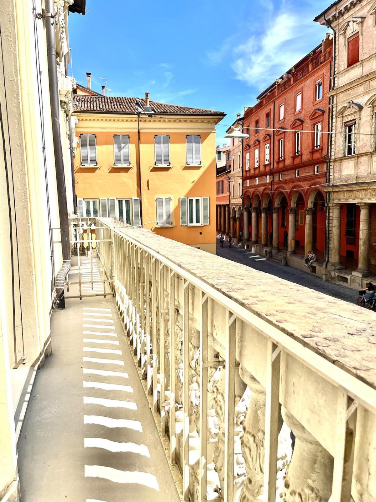 Aparthotel Santo Stefano Loft à Bologne Extérieur photo