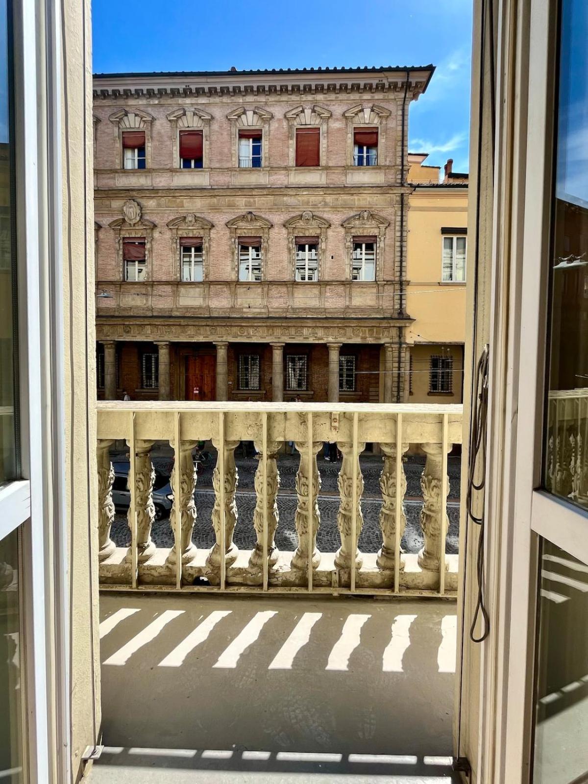 Aparthotel Santo Stefano Loft à Bologne Extérieur photo
